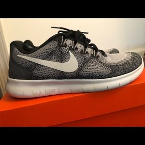 Women’s Nike Free Running 2017